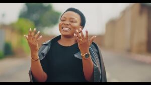 Martha Mwaipaja Feat Solange - Faida