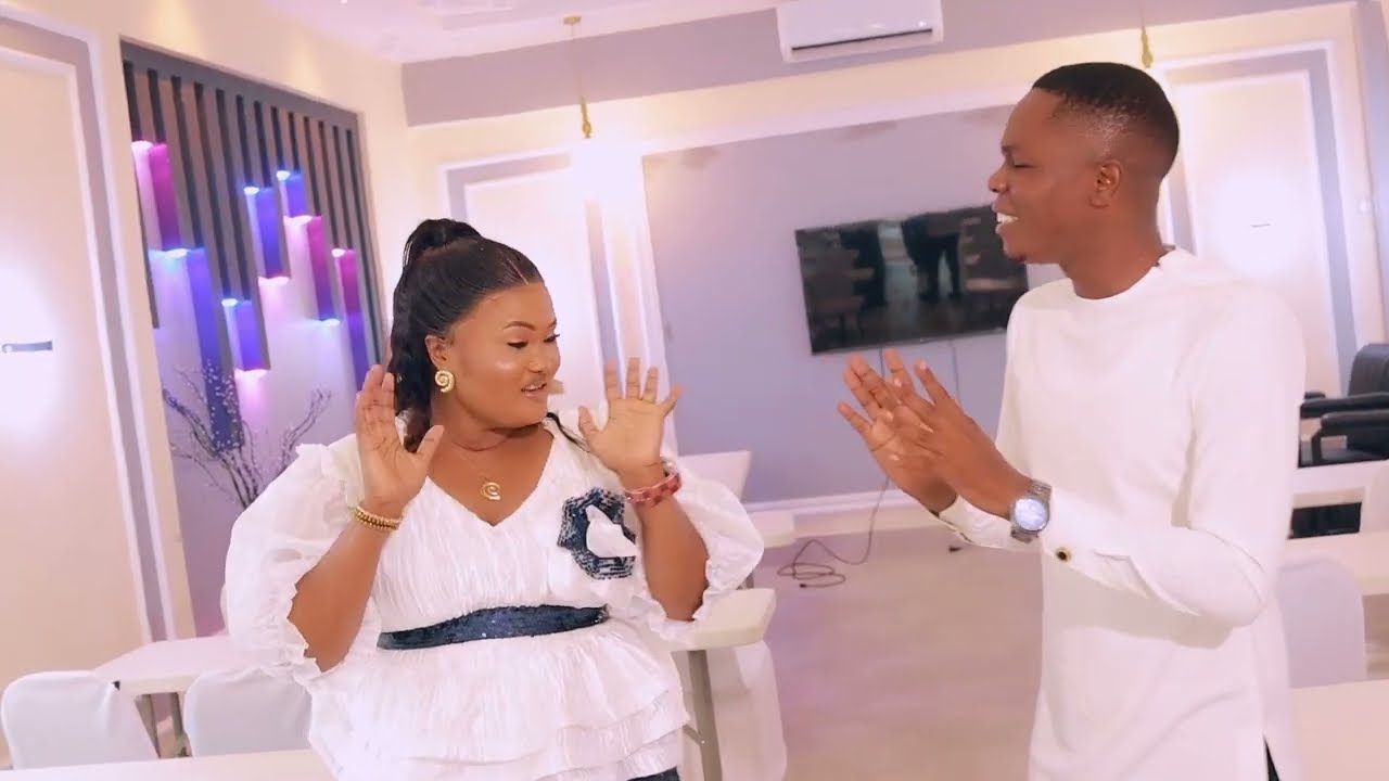 Entujael Msangi ft Japhet Zablon Singers - SIJAWAHI ACHWA