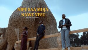 PAPI CLEVER & DORCAS Ft MERCI PIANIST - NIPE SAA MOJA NAWE YESU